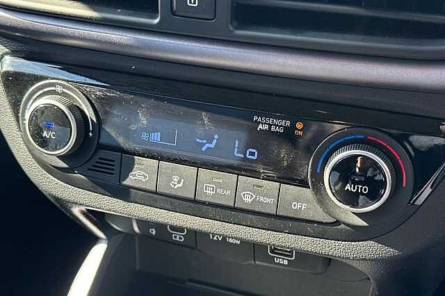 Hyundai I10 1.0 [63] Premium 5dr Auto [Nav]