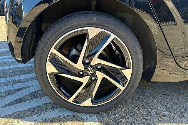 Hyundai I10 1.0 [63] Premium 5dr Auto [Nav]