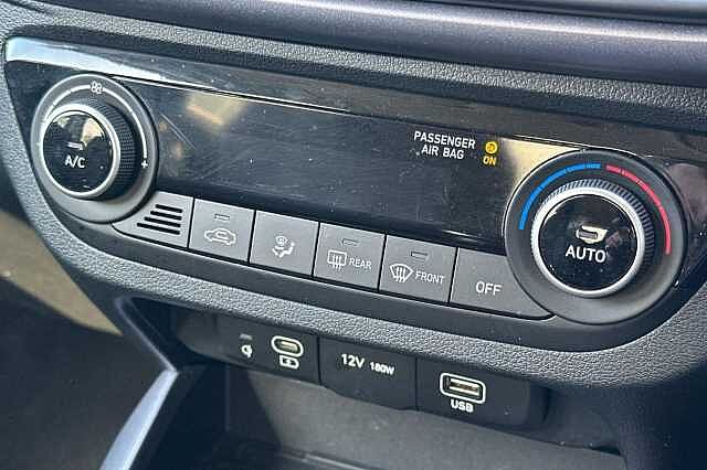 Hyundai I10 1.0 [63] Premium 5dr Auto [Nav]