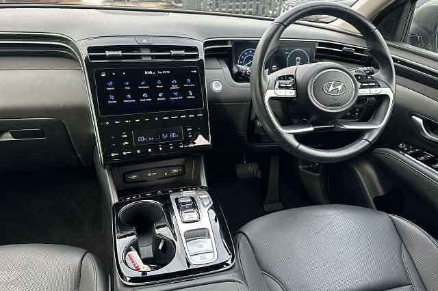 Hyundai TUCSON 1.6 TGDi Hybrid 230 Ultimate 5dr 2WD Auto Shimmering Silver