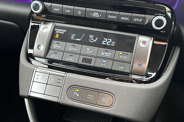 Hyundai INSTER 85kW 02 49kWh 5dr Auto