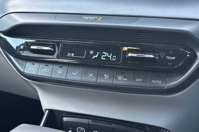 Hyundai BAYON 1.0 TGDi Ultimate 5dr DCT Black