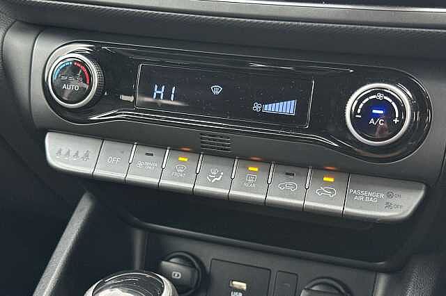 Hyundai KONA 1.6 GDi Hybrid Ultimate 5dr DCT