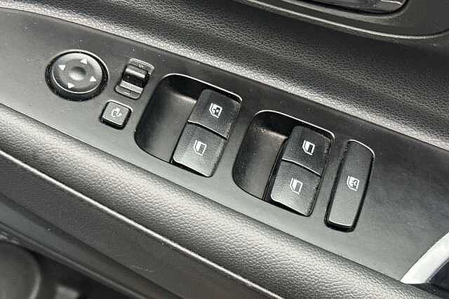 Hyundai BAYON 1.0 TGDi Ultimate 5dr DCT Pearl - Meta blue