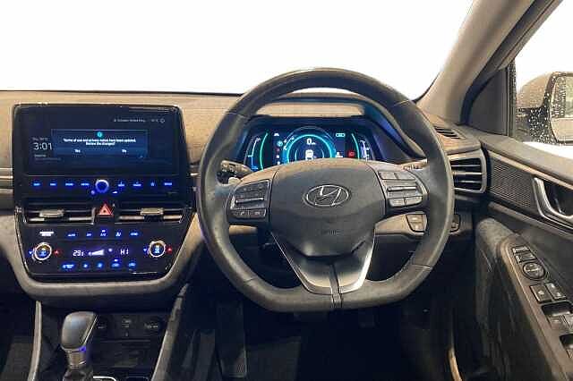 Hyundai IONIQ 1.6 GDi Hybrid Premium 5dr DCT