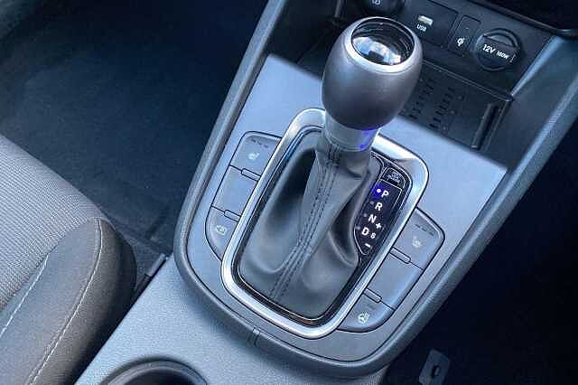 Hyundai KONA 1.6 GDi Hybrid Premium 5dr DCT