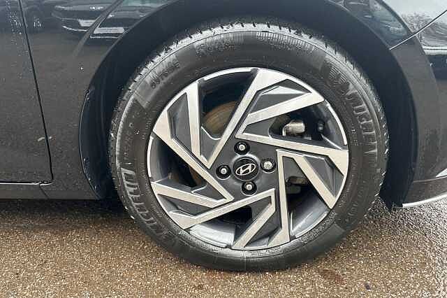 Hyundai I20 1.0T GDi Advance [Nav] 5dr DCT Black