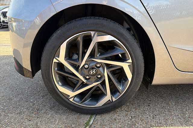 Hyundai I20 1.0T GDi 48V MHD Premium 5dr DCT