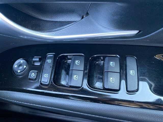 Hyundai TUCSON 1.6 TGDi Plug-in Hybrid Ultimate 5dr 4WD Auto