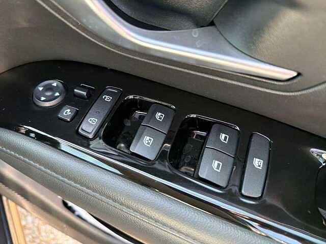 Hyundai TUCSON 1.6 TGDi 48V MHD SE Connect 5dr 2WD DCT