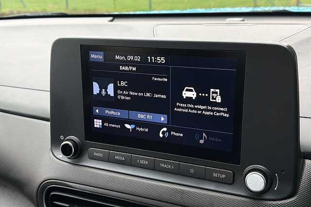 Hyundai KONA 1.6 GDi Hybrid SE Connect 5dr DCT Dive blue