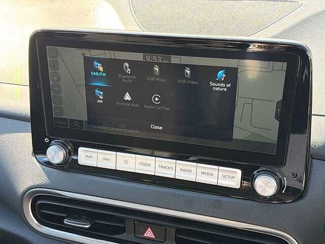 Hyundai KONA 100kW SE Connect 39kWh 5dr Auto lid - Atlas white