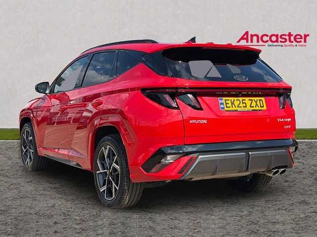 Hyundai TUCSON 1.6T Hybrid N Line S 5dr Auto Red