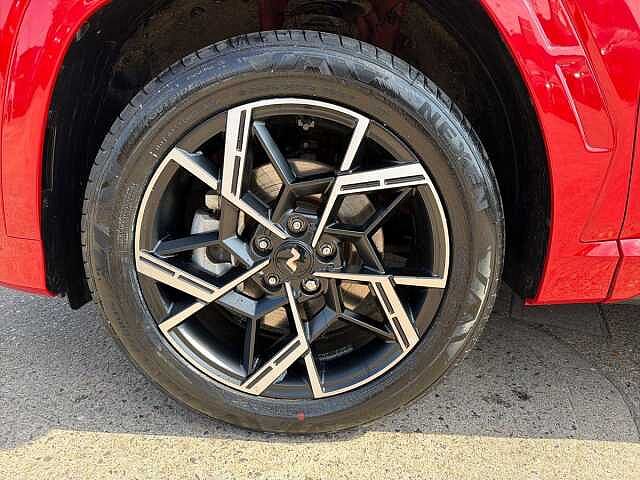 Hyundai TUCSON 1.6T Hybrid N Line S 5dr Auto Red