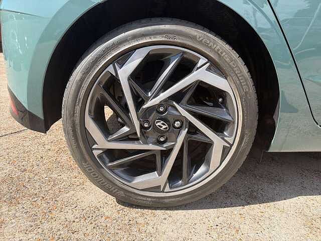 Hyundai I20 1.0T GDi 48V MHD Premium 5dr DCT
