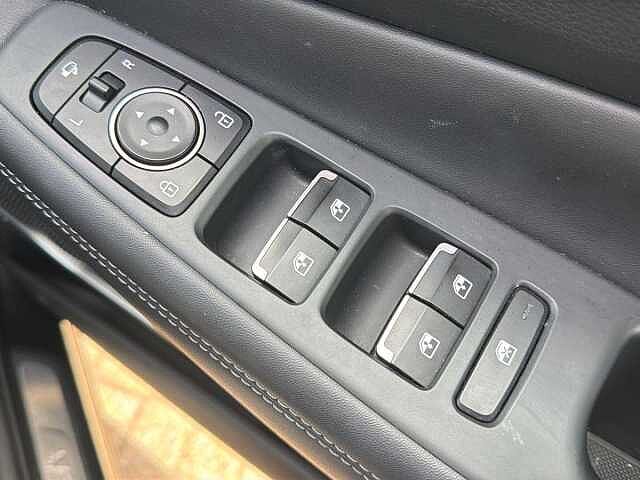 Hyundai SANTA FE 1.6 TGDi Hybrid Ultimate 5dr Auto