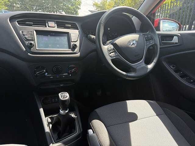 Hyundai I20 1.2 MPi SE 5dr