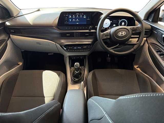 Hyundai I20 1.0T GDi 90 Tech Line 5dr Pearl - Dragon red