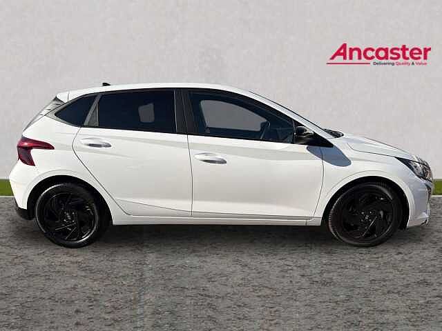 Hyundai I20 1.0T GDi 90 Black Line 5dr Atlas white