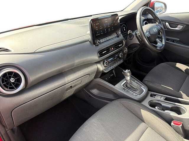 Hyundai KONA 1.6 GDi Hybrid Premium 5dr DCT Pearl - Pulse red