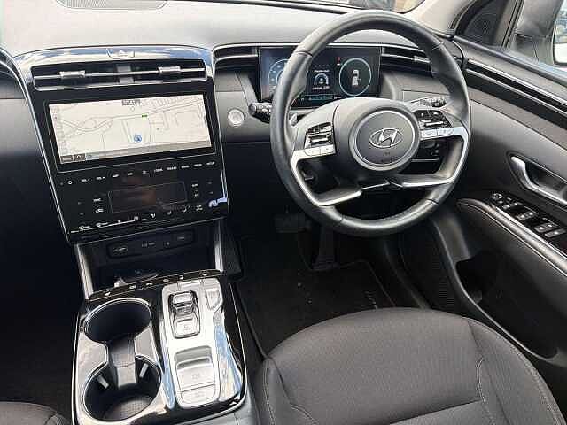 Hyundai TUCSON 1.6 TGDi Hybrid 230 Premium 5dr 2WD Auto White