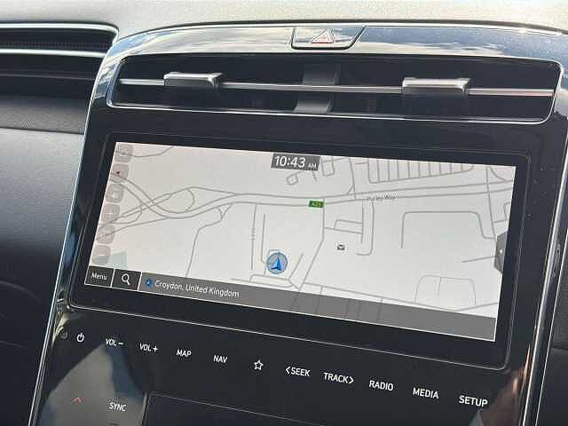 Hyundai TUCSON 1.6 TGDi Hybrid 230 Premium 5dr 2WD Auto White