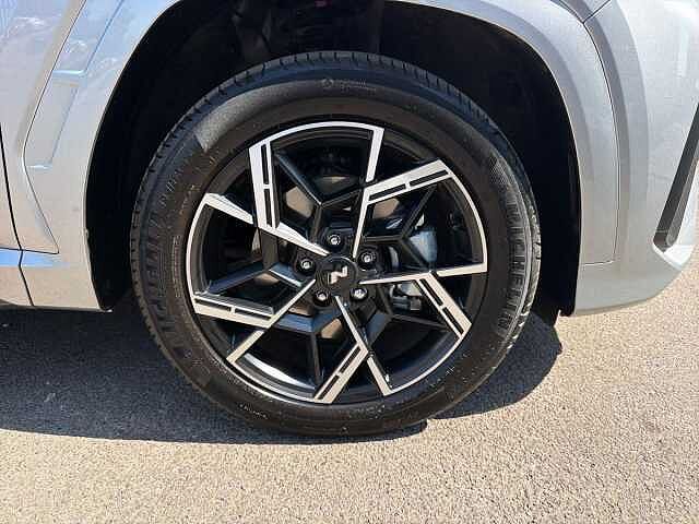 Hyundai TUCSON 1.6T 239 Hybrid N Line 5dr Auto Shimmering Silver