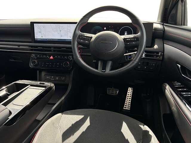 Hyundai TUCSON 1.6T 239 Hybrid N Line 5dr Auto White