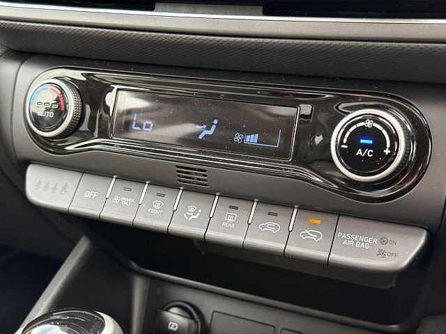 Hyundai KONA 1.6 GDi Hybrid Ultimate 5dr DCT